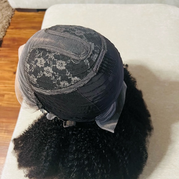 Wig - Picture 6 of 6